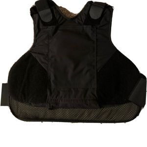 Body armor vest